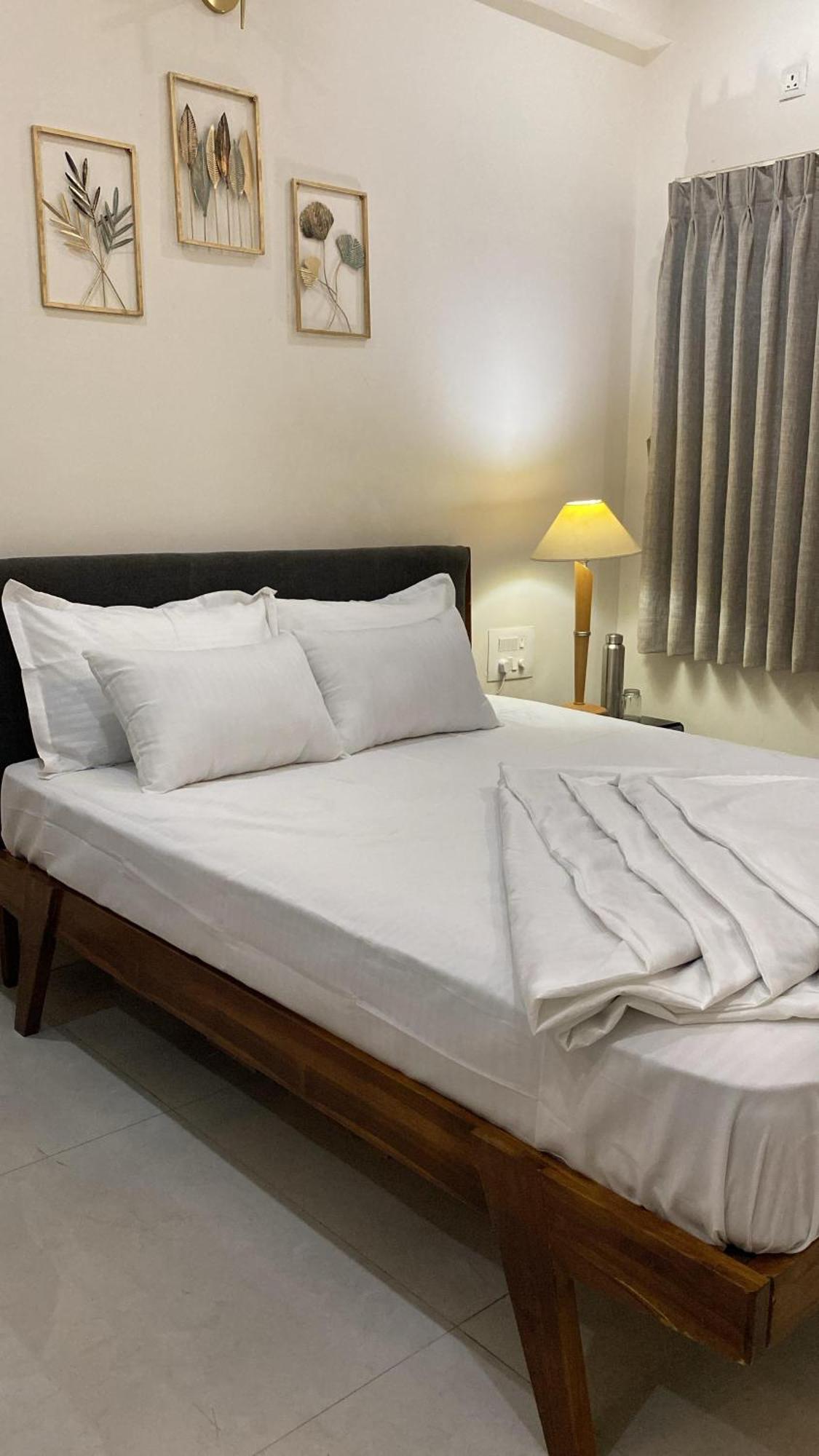 Gatsby Grandeur Luxury Villa Bangalore Bagian luar foto